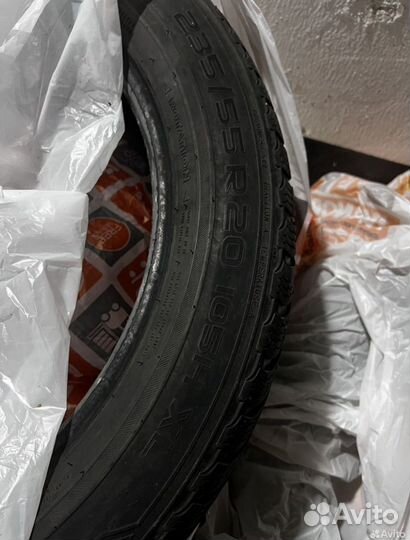 Nokian Tyres WR SUV 3 235/55 R20 105H