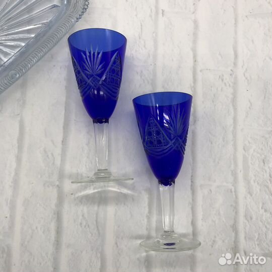 Поднос с рюмочками