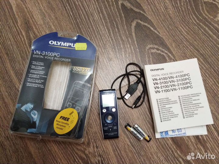 Диктофон цифровой olympus новый