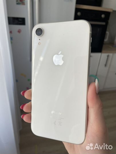 iPhone Xr, 128 ГБ