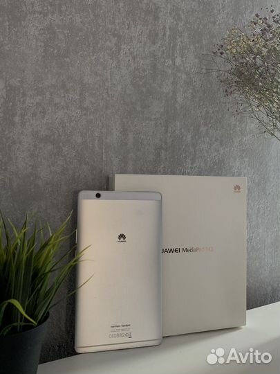Планшет Huawei MediaPad M3