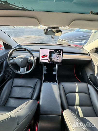 Аренда без водителя Tesla model 3 и с водителем