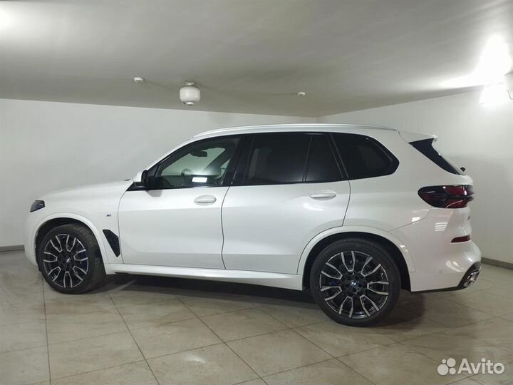 BMW X5 3.0 AT, 2023