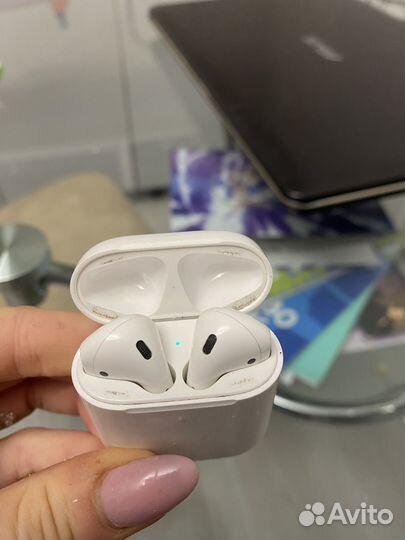 Airpods 1