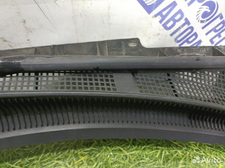 Жабо Mazda 6 Gg седан 1.8 L8 2004