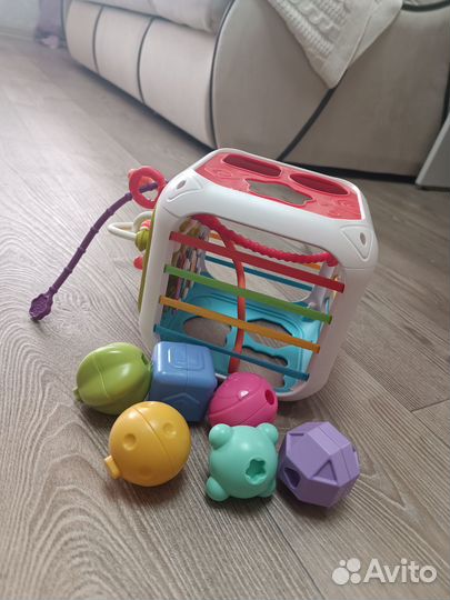 Развивающие игрушки для малышей