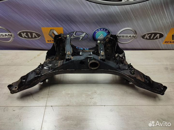 Балка подвески зад Nissan X-trail T31