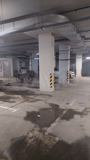 Машиноместо, 16 м²