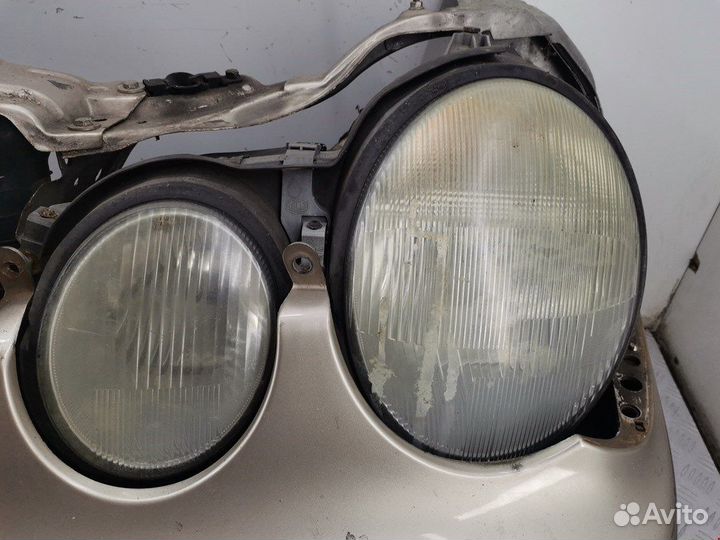 Бампер (ноускат) для mercedes-benz E-Class (W210)