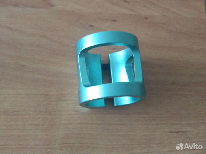 Зажим для трюкового самоката Tech team