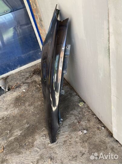 Крыло передние левое джетта 5