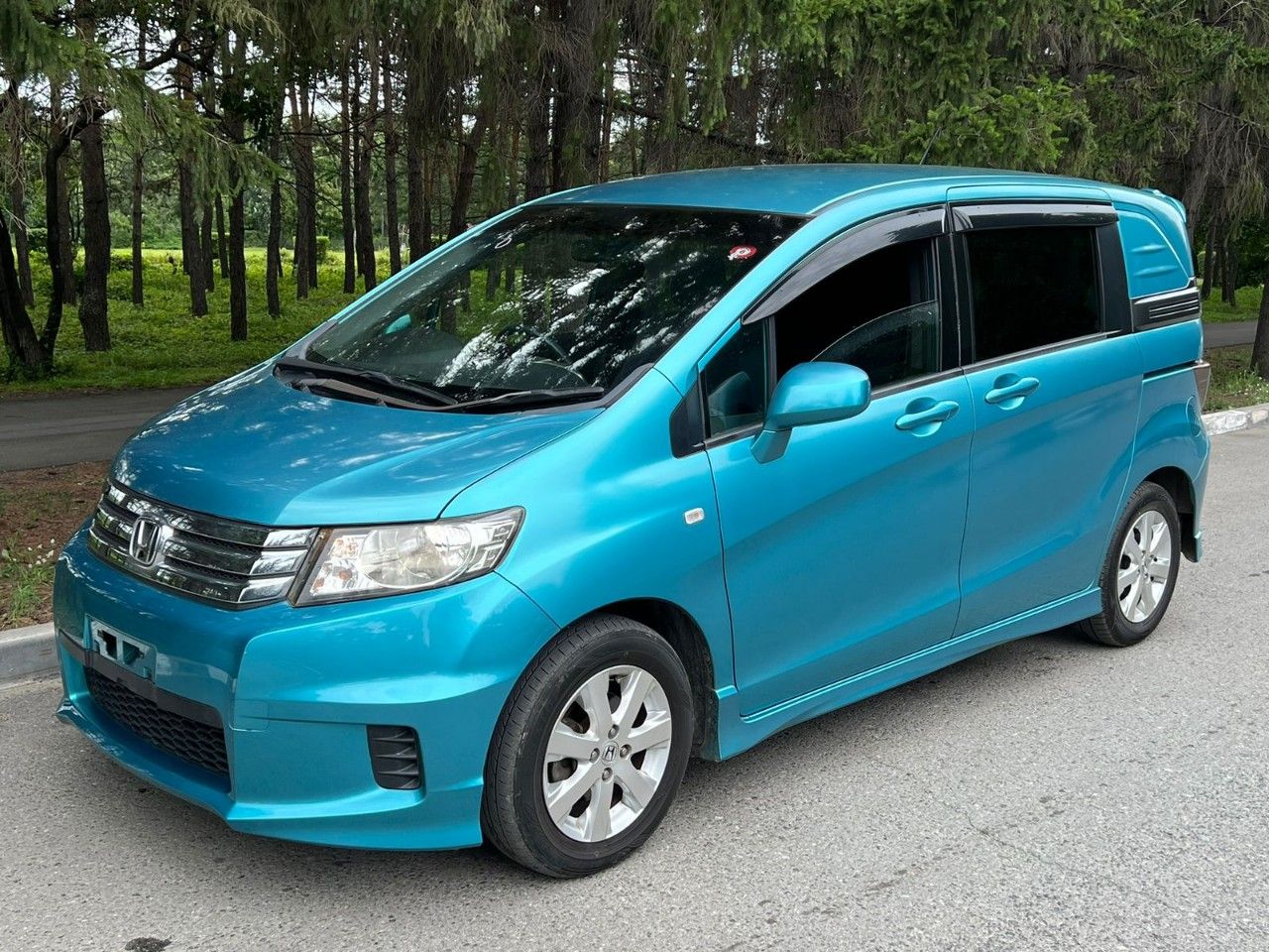 Honda Freed: фото владельца