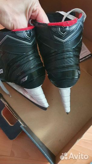 Хоккейные коньки bauer