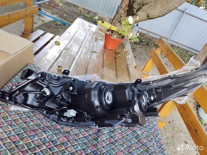 Фары Рестайлинг Toyota Corolla 180