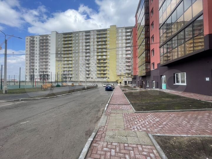 2-к. квартира, 55,7 м², 10/15 эт.