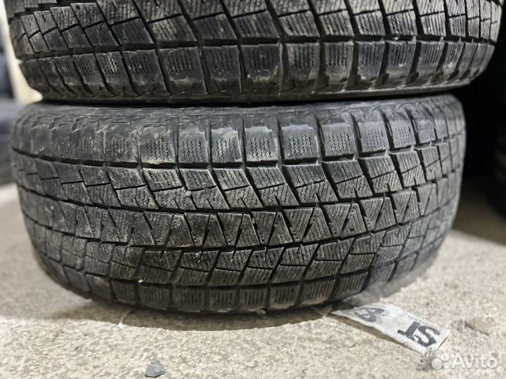 Bridgestone Blizzak DM-V1 235/55 R19