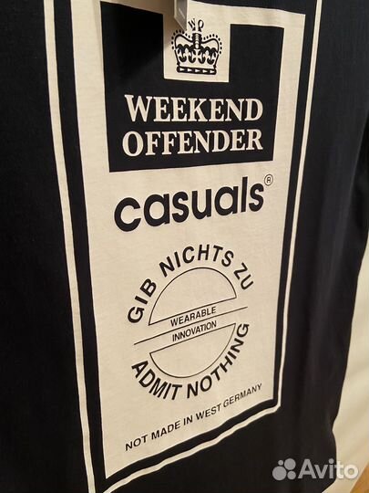 Футболка weekend offender
