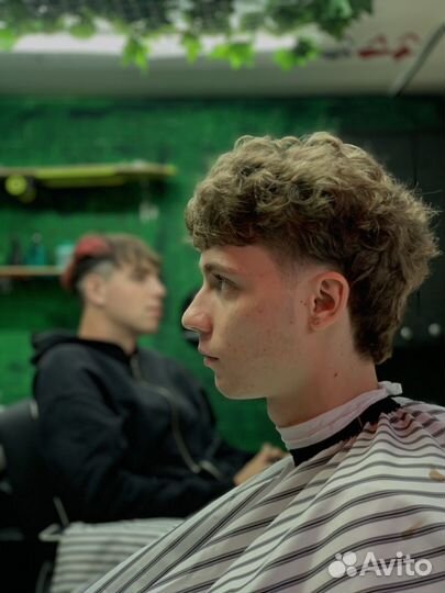 Барбер шоп / мужская парикмахерская