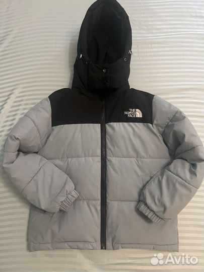 Пуховик the north face L