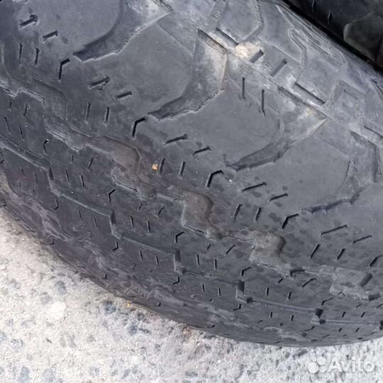 Kumho Road Venture AT51 235/65 R17