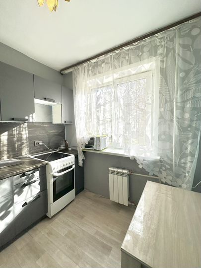 2-к. квартира, 42,8 м², 1/4 эт.
