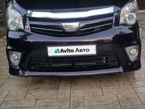 Toyota Noah 2.0 CVT, 2011, 100 000 км, с пробегом, цена 1 650 000 руб.