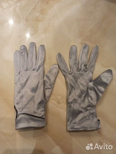 Перчатки женские тканевые серебристые