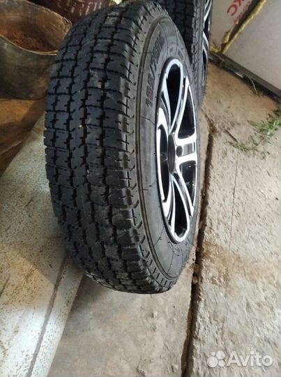 Колеса на ниву 185 75 r16c