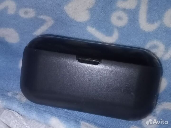 Наушники беспроводные могут заредить телефон