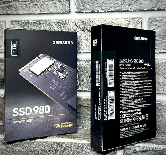 Samsung SSD M.2 NVMe 980 1 Tb новый