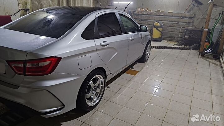 LADA Vesta 1.6 МТ, 2018, 130 000 км