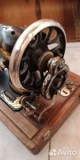 Швейная машинка