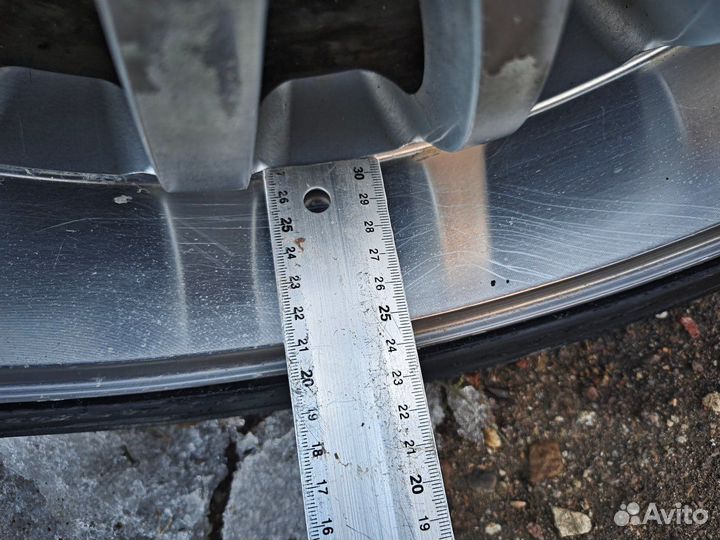 Колеса Venerdi Hereborrani r18