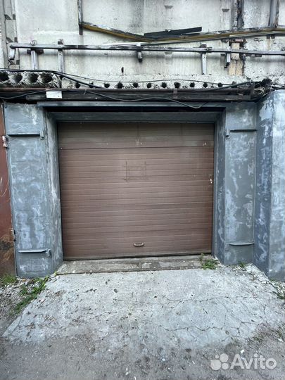 Ворота секционные б/у