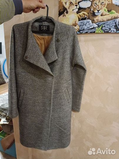 Пальто женское 44 46