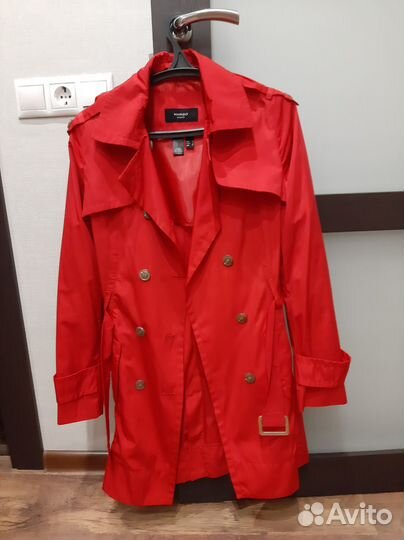 Плащ женский Mango