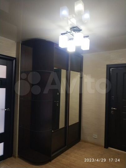 2-к. квартира, 54 м², 3/5 эт.