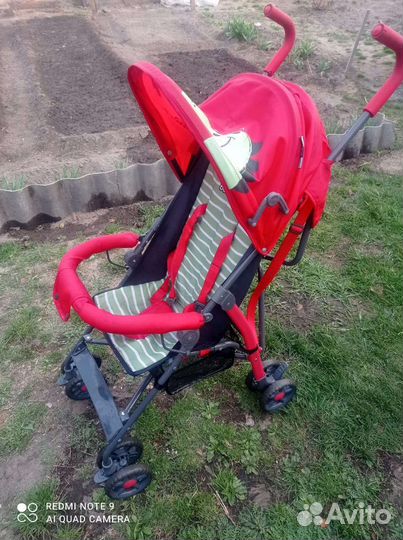 Прогулочная коляска