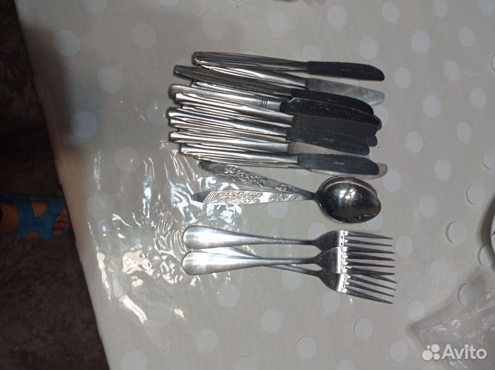 Столовые вилки - ложки