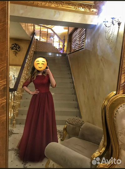 Вечернее платье
