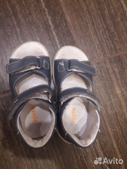 Сандали Тотто