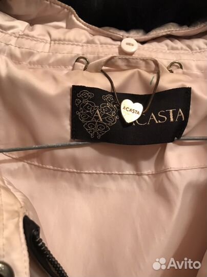Пуховик acasta 48 размер 80% пух 20% перо Оригинал