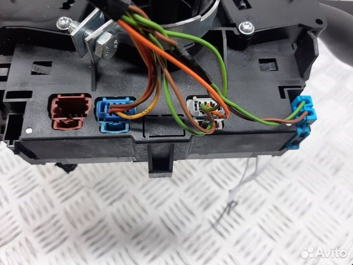 Переключатель поворотов подрулевой Peugeot 207