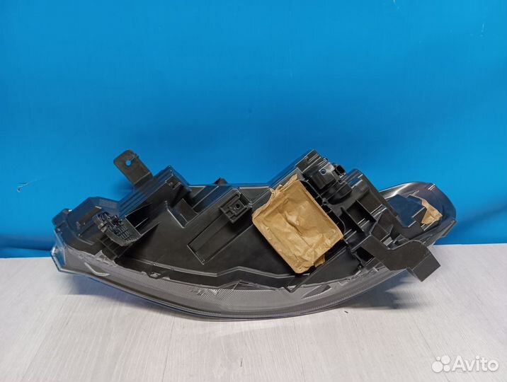 Фара правая Haval F7