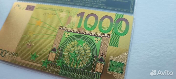 Сувенирная золотая банкнота