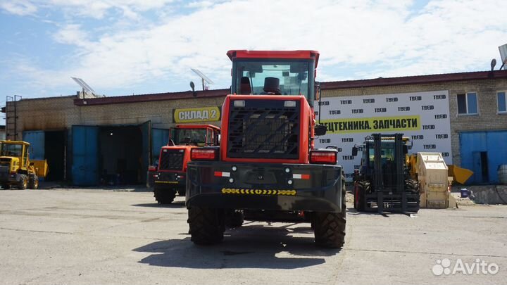 Фронтальный погрузчик Redstar 2400GT, 2023