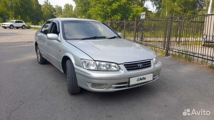 Toyota Camry, 2000