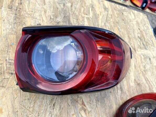 Фонарь в крыло правый Mazda CX-5 KF