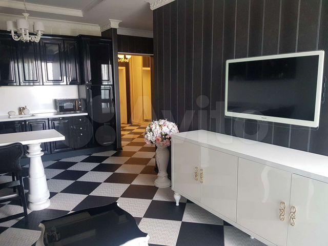 2-к. квартира, 70 м², 5/21 эт.