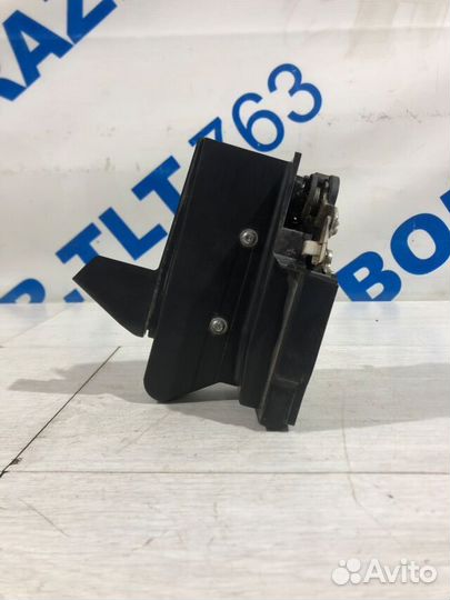 Замок двери задний правый renault logan 2 1.6 мт с